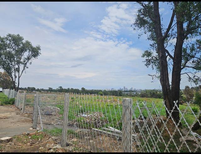 104,425M² VACANT LAND FOR SALE IN ELECTRON